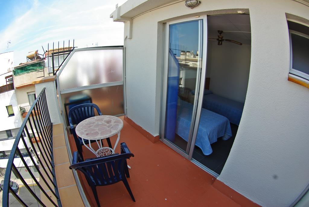 Hostal L'Alba Тоса де Мар Стая снимка
